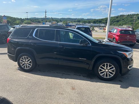 Used 2019 GMC Acadia SLE w/ Driver Alert Package I FWD image 2