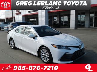 Used 2023 Toyota Camry LE video 1