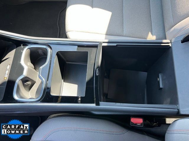 Used 2026 Chevrolet Traverse LT w/ Driver Confidence Package AWD/4WD image 28