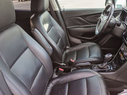 Used 2019 Buick Encore Essence image 16