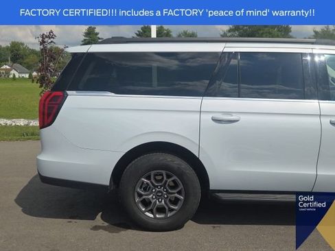 Used 2025 Ford Expedition Max Active AWD/4WD image 10