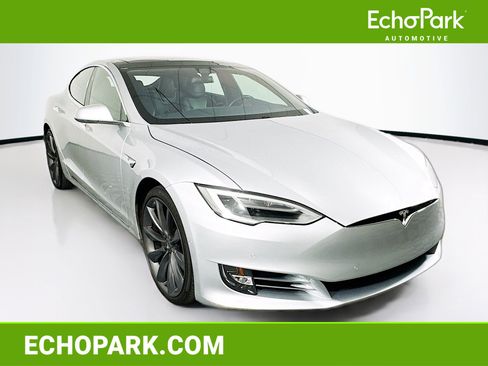 Used 2017 Tesla Model S 75 image 1