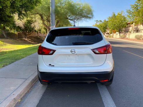 Used 2018 Nissan Rogue Sport AWD image 9