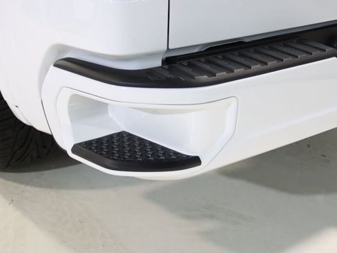 Used 2025 GMC Sierra 1500 Pro w/ Graphite Edition image 15