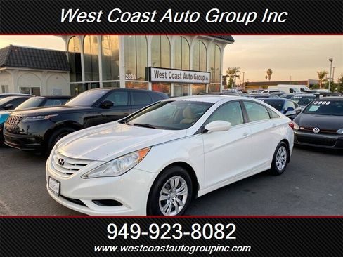 Used 2012 Hyundai Sonata GLS image 1