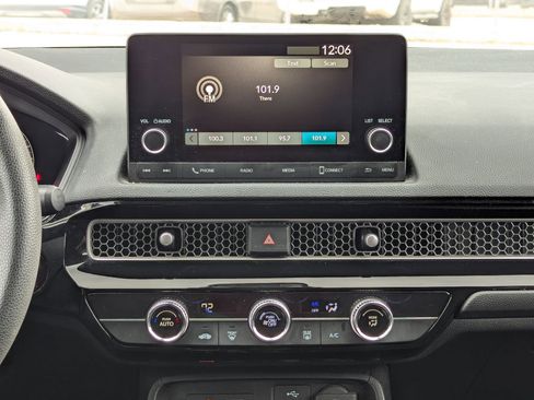 Used 2023 Honda Civic LX image 18