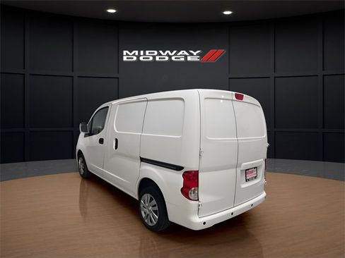 Used 2020 Nissan NV200 SV image 3