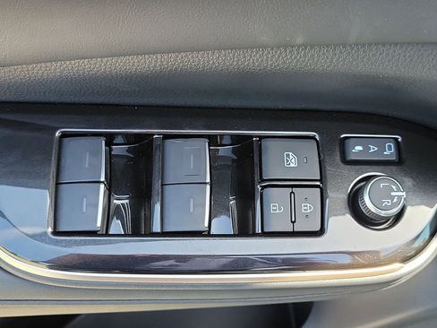 New 2026 Toyota Crown Limited image 22