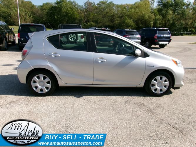 Used 2014 Toyota Prius C Two FWD image 6