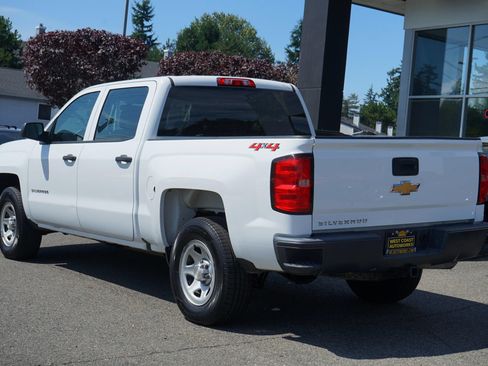 Used 2018 Chevrolet Silverado 1500 W/T w/ Trailering Package AWD/4WD image 3