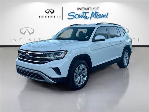 Used 2023 Volkswagen Atlas SE image 3