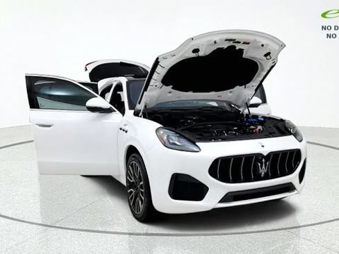 Used 2023 Maserati Grecale GT AWD/4WD image 12