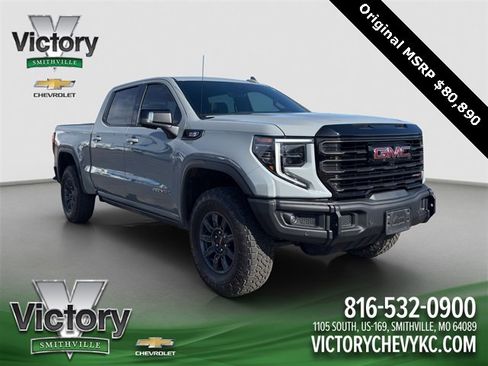 Used 2025 GMC Sierra 1500 AT4X image 8