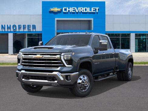 New 2026 Chevrolet Silverado 3500 LTZ w/ LTZ Plus Package image 6