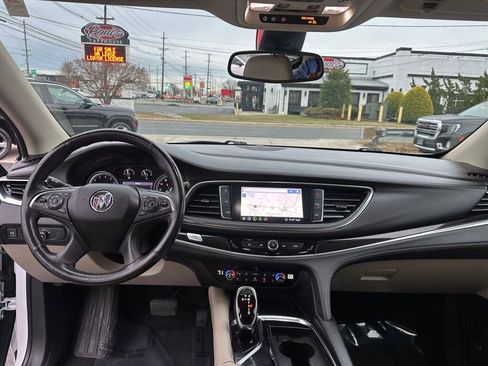 Used 2020 Buick Enclave Premium w/ Sun and Sites Package image 23