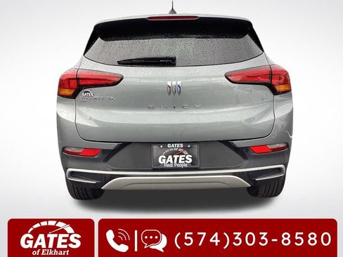 Used 2025 Buick Encore GX Preferred AWD/4WD image 9