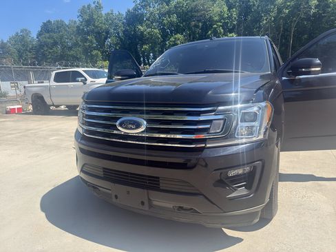 Used 2020 Ford Expedition Max XLT w/ Equipment Group 202A AWD/4WD image 1