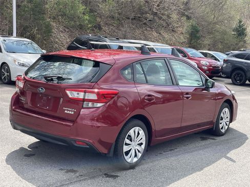 Used 2017 Subaru Impreza 2.0i image 5