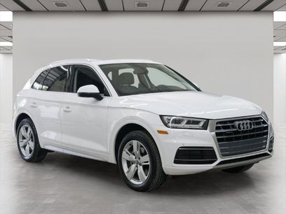 Used 2018 Audi Q5 2.0T Premium Plus w/ Premium Plus Package