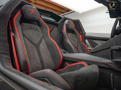 Used 2022 Lamborghini Aventador LP 780-4 Ultimae image 33