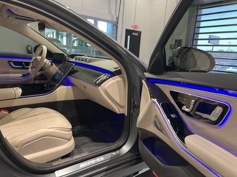 Used 2025 Mercedes-Benz S 63 AMG S image 57