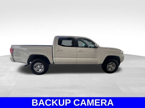 Used 2023 Toyota Tacoma SR image 3