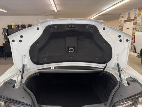 Used 2021 Chevrolet Camaro SS RWD image 22