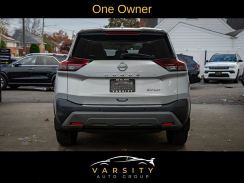 Used 2022 Nissan Rogue SV image 5