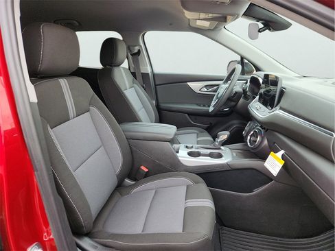 New 2026 Chevrolet Blazer LT image 20