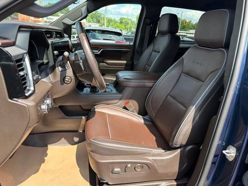 Certified 2023 GMC Sierra 1500 Denali w/ Technology Package AWD/4WD image 12