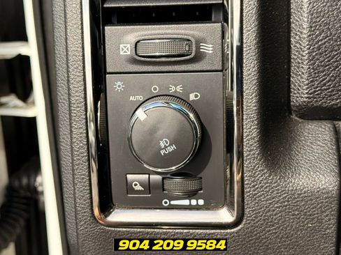 Used 2015 RAM 1500 Sport w/ Remote Start & Security Group AWD/4WD image 17