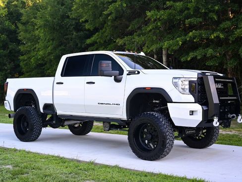 Used 2021 GMC Sierra 3500 Denali w/ Denali Ultimate Package AWD/4WD image 64