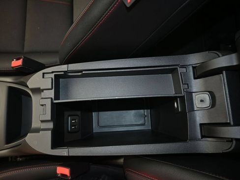 Used 2022 Chevrolet Equinox RS w/ Infotainment Package FWD image 20
