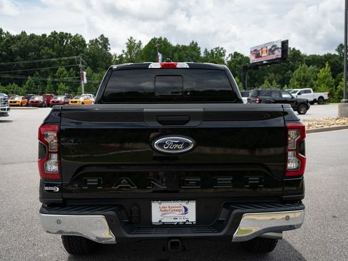 Used 2025 Ford Ranger Lariat w/ FX4 Off-Road Package AWD/4WD image 8