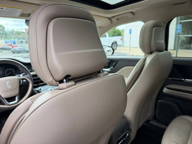 Used 2020 Lincoln Corsair AWD image 16