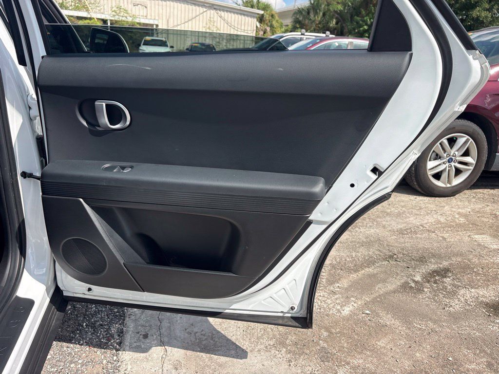 Used 2024 Hyundai Ioniq 5 SEL RWD image 18