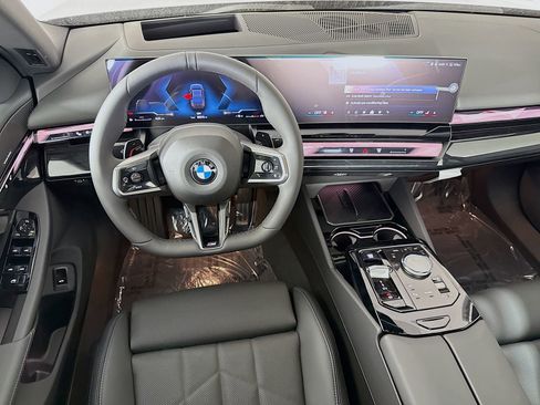 New 2026 BMW 540i xDrive w/ M Sport Package AWD/4WD image 24