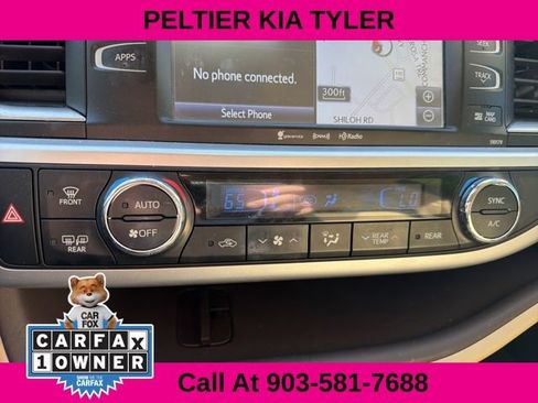 Used 2017 Toyota Highlander XLE image 22
