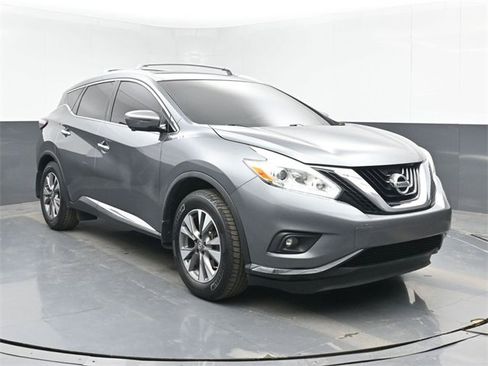 Used 2017 Nissan Murano SL image 2