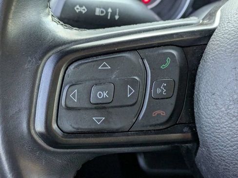 Used 2018 Jeep Wrangler Unlimited Sport S AWD/4WD image 25