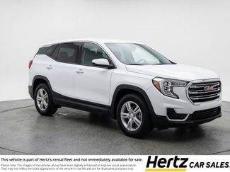 Used 2024 GMC Terrain SLE video 1