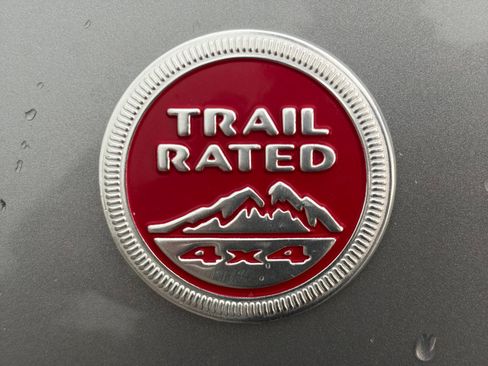 Used 2021 Jeep Compass Trailhawk AWD/4WD image 34