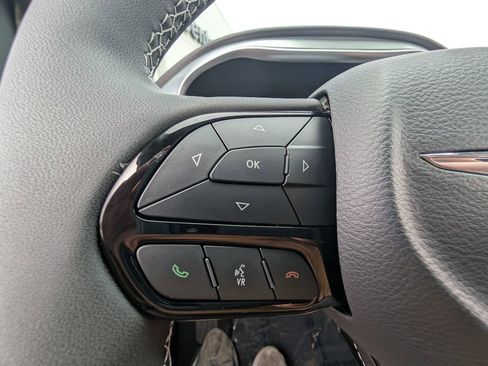 New 2026 Chrysler Pacifica Limited image 22