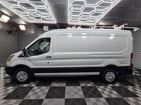 Used 2019 Ford Transit 250 148 Medium Roof w/ Exterior Upgrade Package RWD image 9