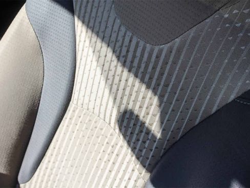 Used 2017 Toyota Prius Two w/ Carpet Mat Package image 36