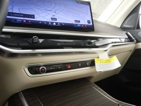 Certified 2026 BMW X7 xDrive40i AWD/4WD image 29