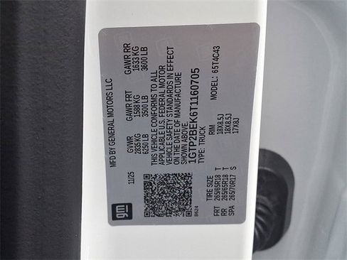 New 2026 GMC Canyon Elevation w/ Convenience Package image 17