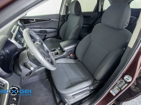 Used 2019 Kia Sorento AWD image 24
