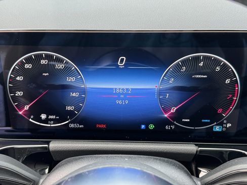 Used 2025 Mercedes-Benz GLA 250 image 24