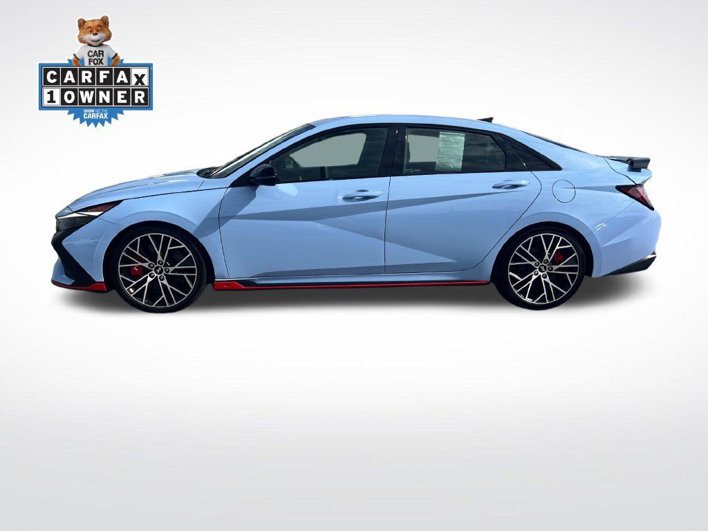 Used 2023 Hyundai Elantra N w/ Preferred Accessory Package FWD image 2